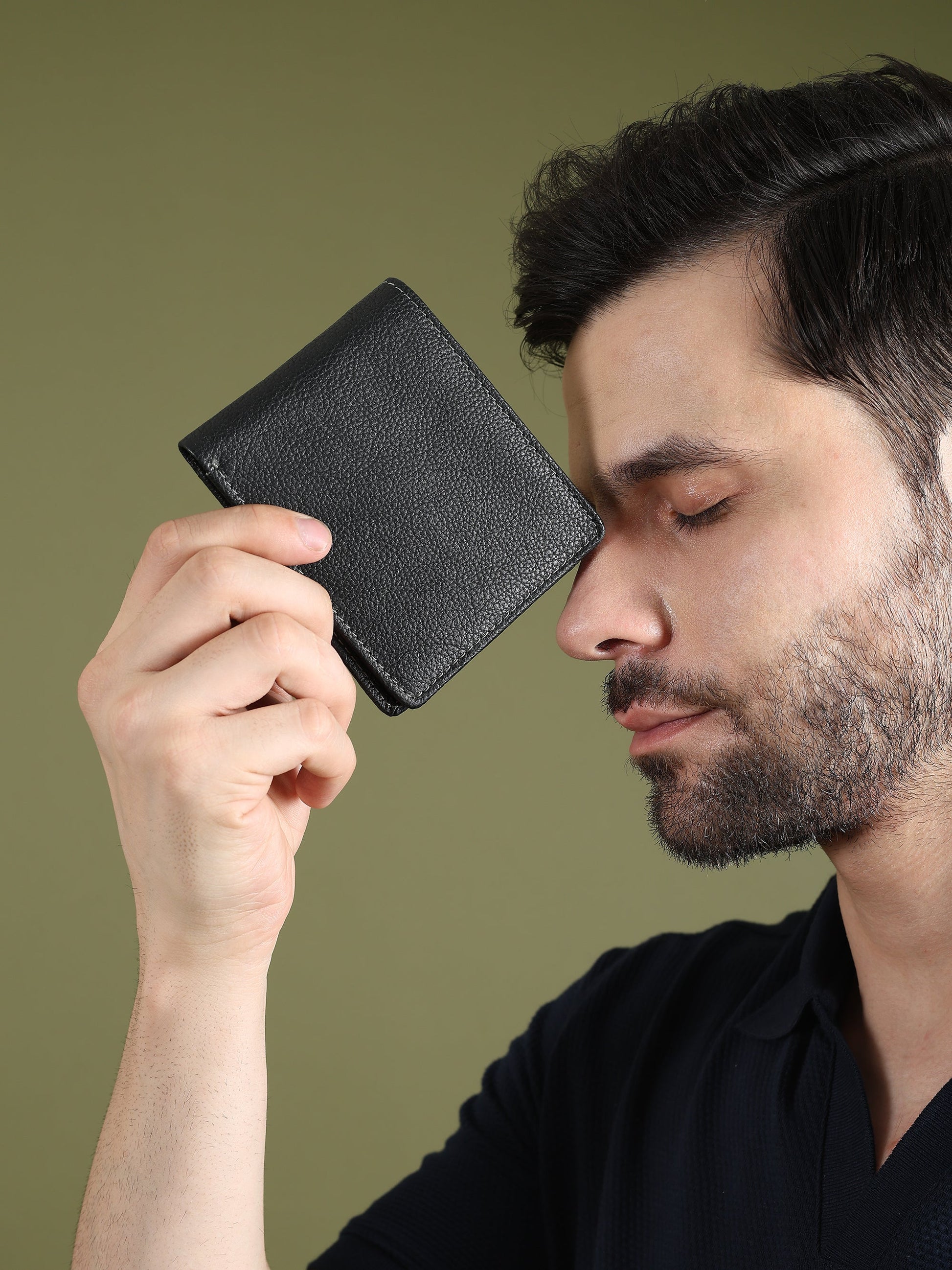 Black Textured Leather Mens Wallet - Tampa Home & Garden Store