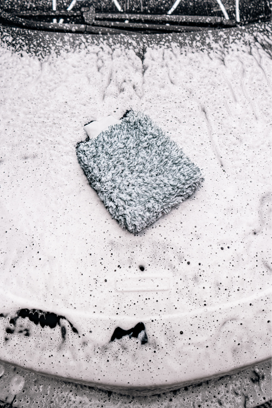 BLACKLINE® Microfiber Wash Mitt gray microfiber for vehicle cleaning by Blackline Car Care on Tampa Home & Garden Store