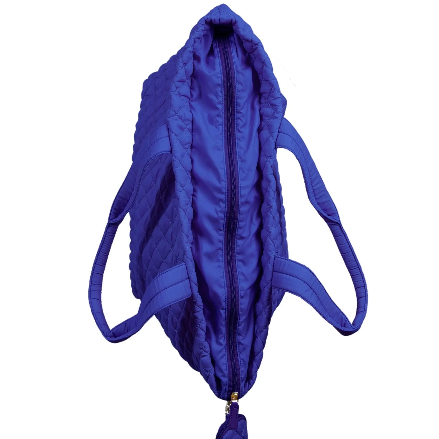 Sac cabas matelassé en nylon Alyssa Jumbo – Léger, spacieux et prêt à voyager