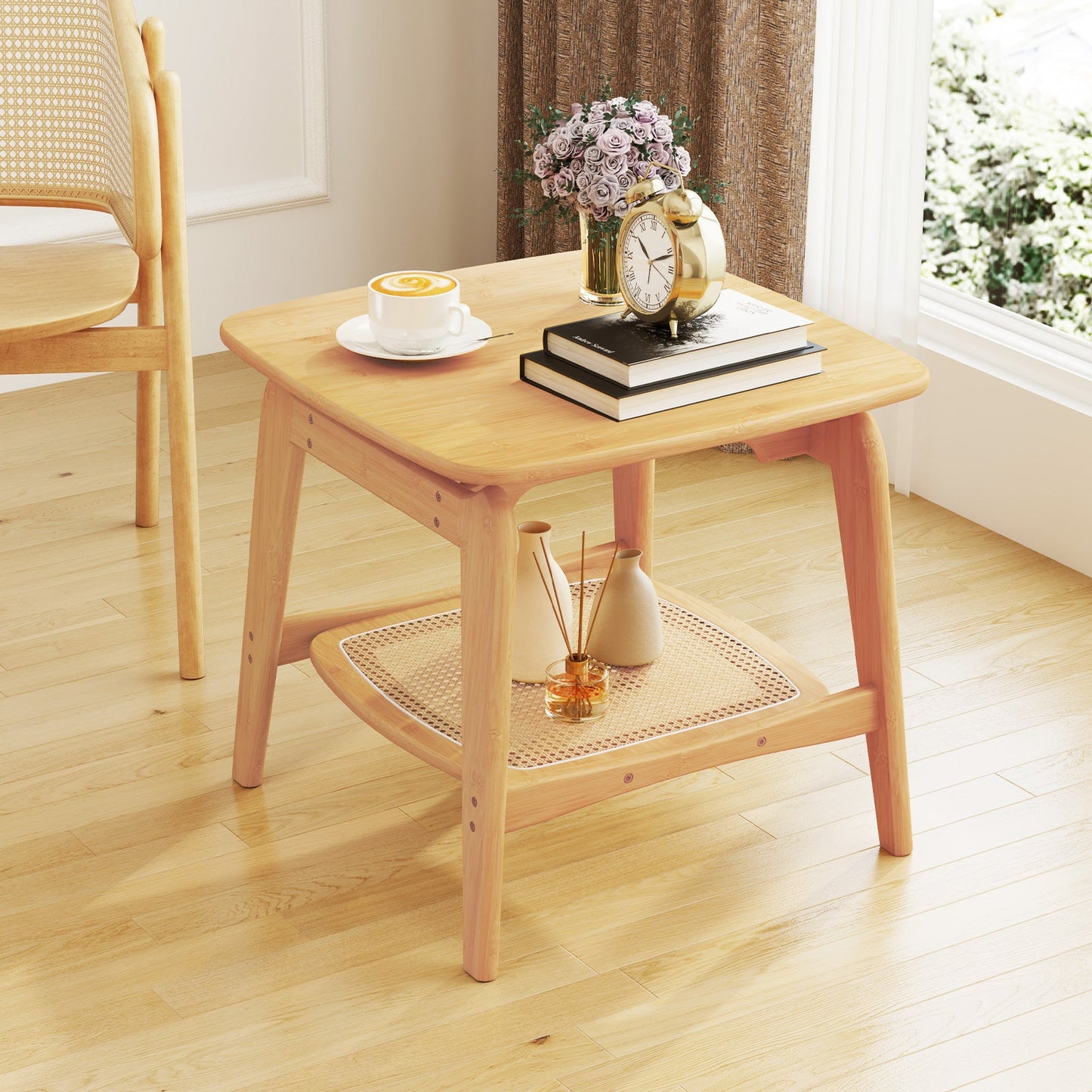 Mesa auxiliar de sofá Boho de bambú con estante de almacenamiento de imitación de ratán - Natural