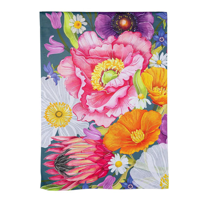Bold Flowers Suede House Flag - Tampa Home & Garden Store