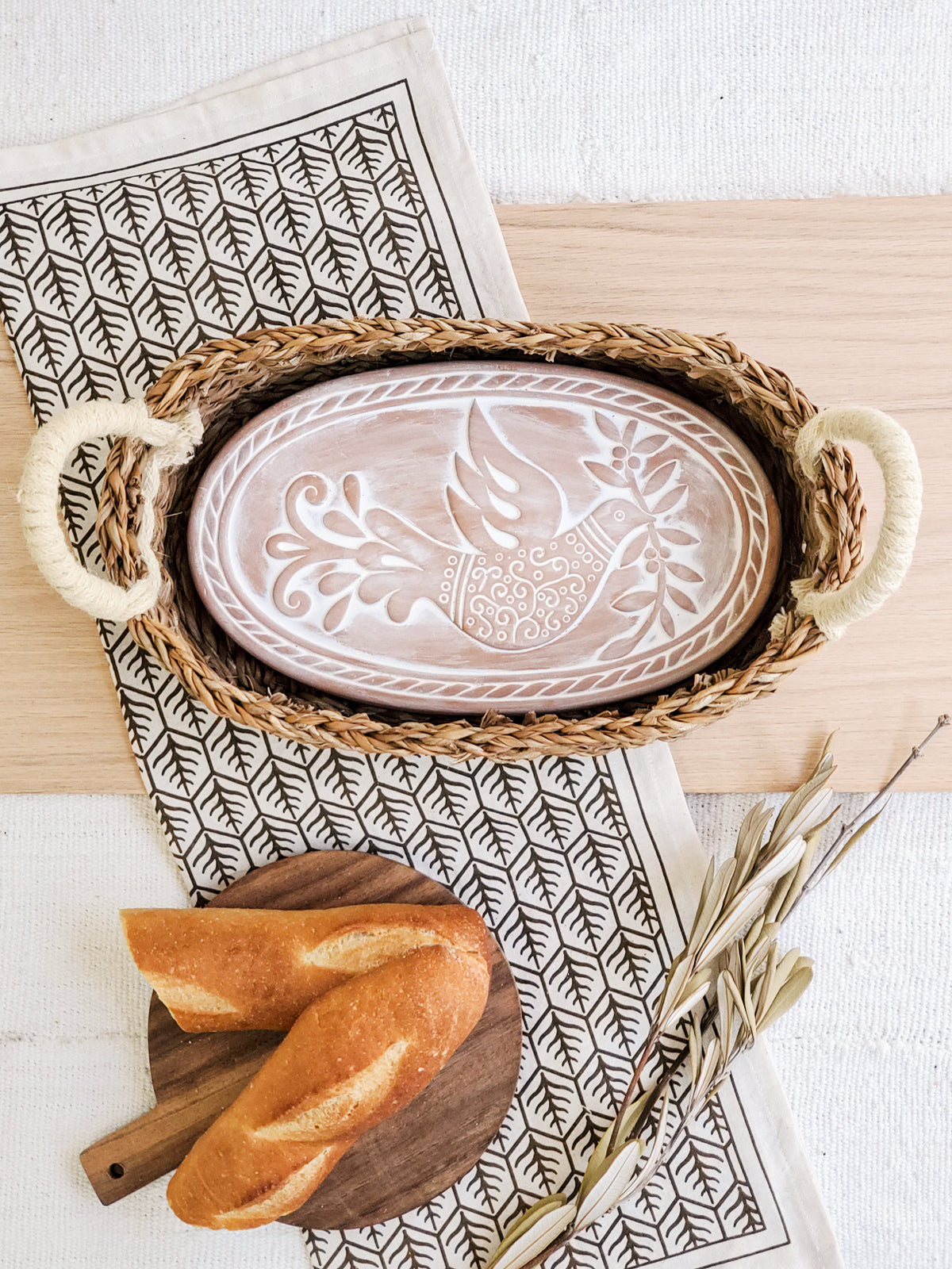 Bread Warmer & Basket Gift Set with Tea Towel - Bird Oval - Tampa Home & Garden Store