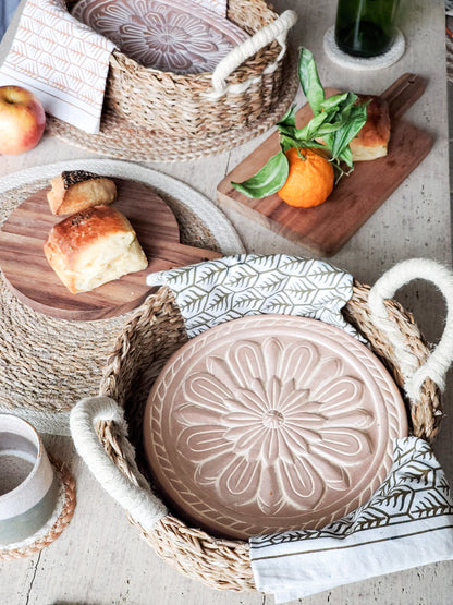 Bread Warmer & Basket Gift Set with Tea Towel - Vintage Flower - Tampa Home & Garden Store