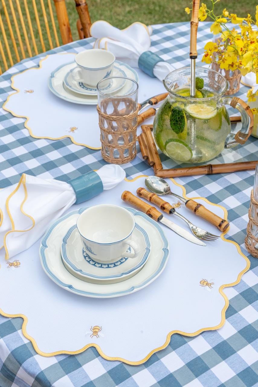 Bumble Bee Impermeable Placemat - Tampa Home & Garden Store