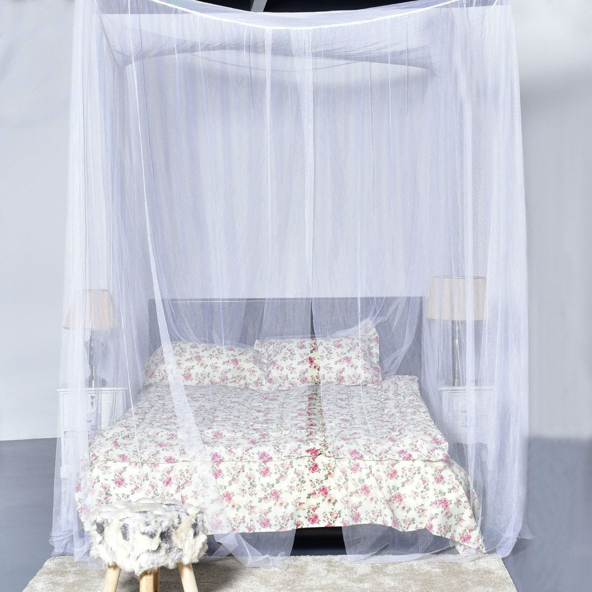Mosquitera de dosel tipo princesa blanca de 4 postes para camas de tamaño Full o Queen
