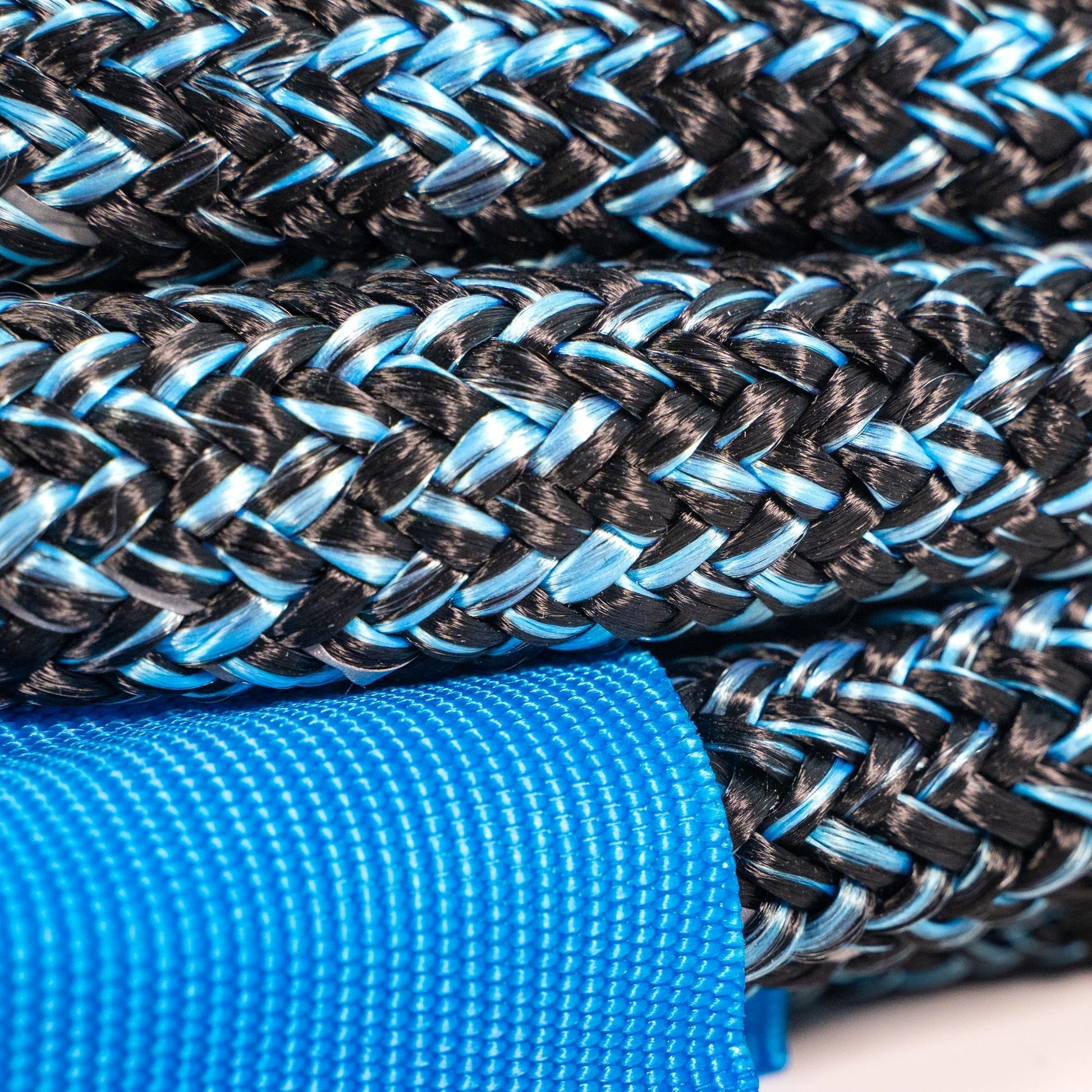 4x4 Kinetic Recovery Rope blue and black braided tow rope Carbon Offroad USA on Tampa Home & Garden Store