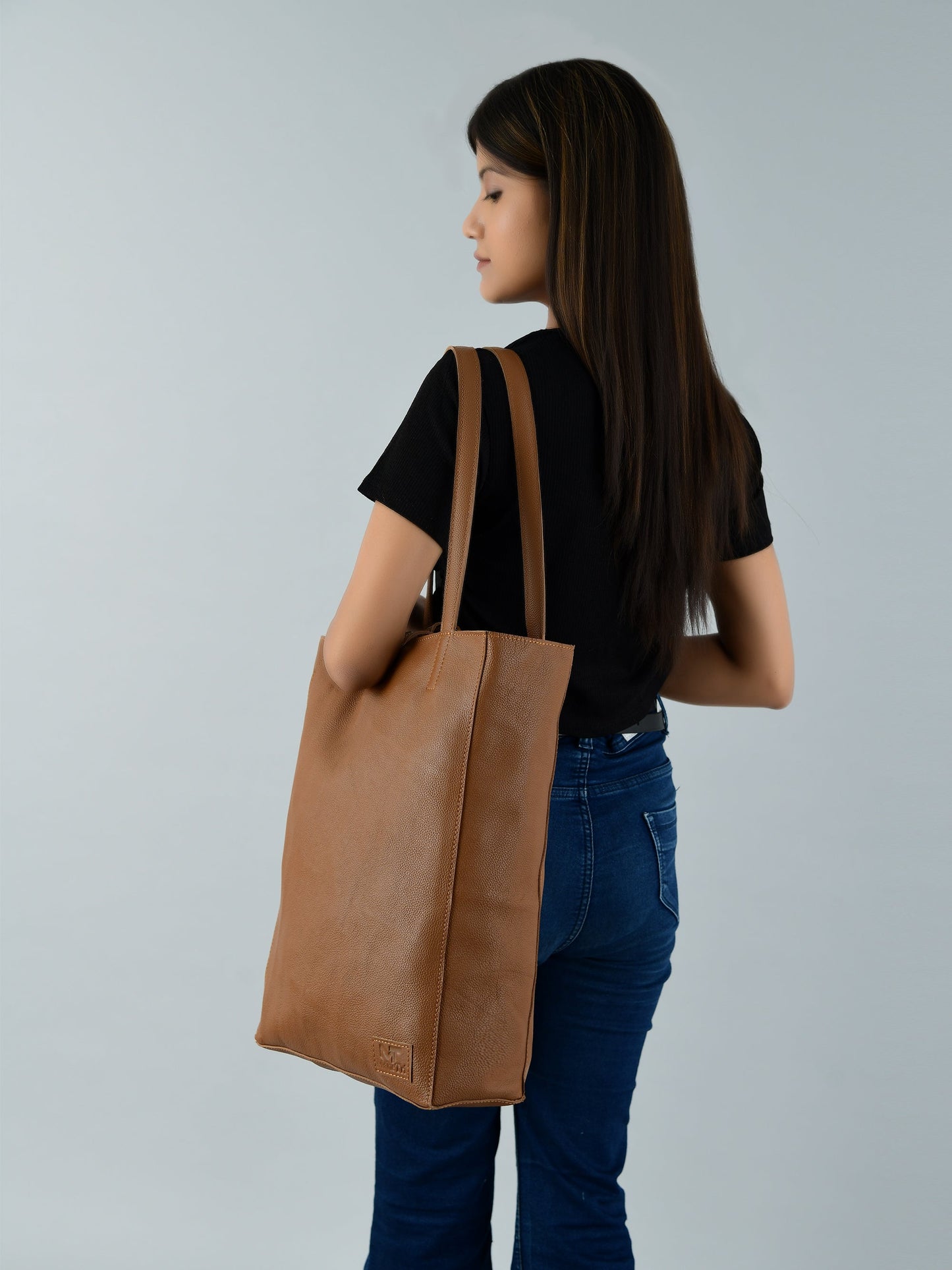 Café Chic Women's Leather Tote Bag - Tampa Home & Garden Store