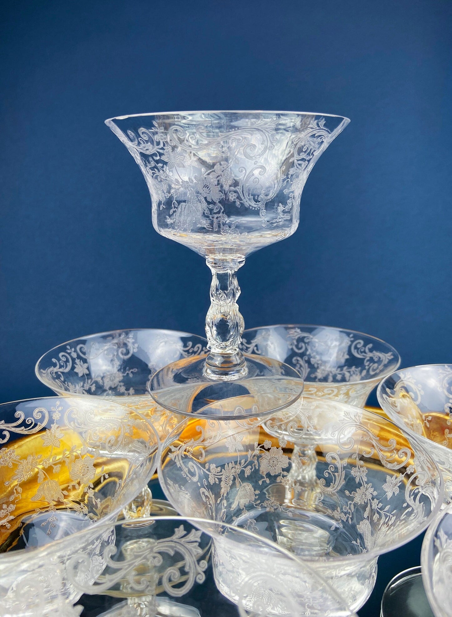 Cambridge Chantilly Low Sherbet Wine Glasses. Set of Nine Champagne Stemware. Vintage Collectible Glasses. - Tampa Home & Garden Store