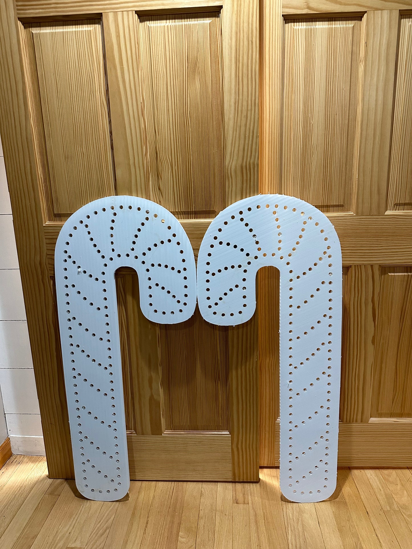 Candy Cane left and right - Tampa Home & Garden Store