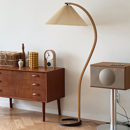 Arbora Arc floor lamp in beech wood with pleated shade, plug-in Moktan Sabai on Tampa Home & Garden Store