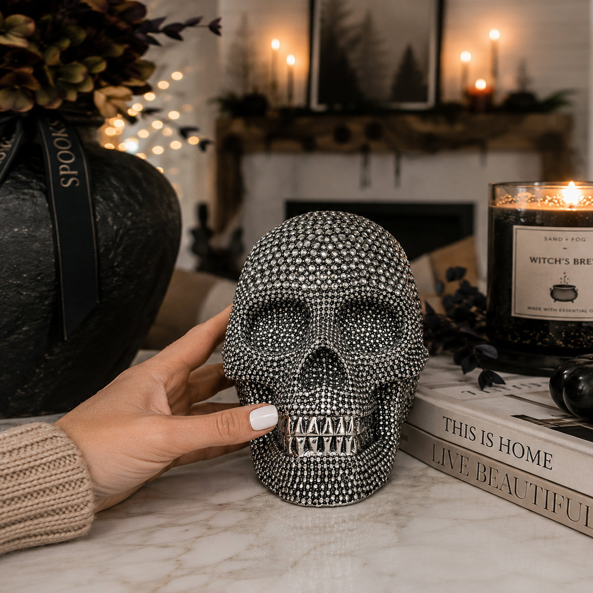 Resin Skull Gold