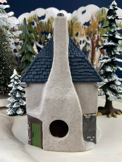 Christmas Department 56 Morston Steak and Kidney Pie. Dickens Village Series. Hand Painted Porcelain Building with Lights. - Tampa Home & Garden Store