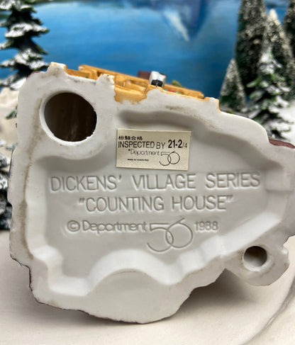 Christmas Village House by Dept 56.  Illuminated Counting House. Silas Thimbleton. Barrister. Dickens Village Series.  Christmas Diorama. - Tampa Home & Garden Store