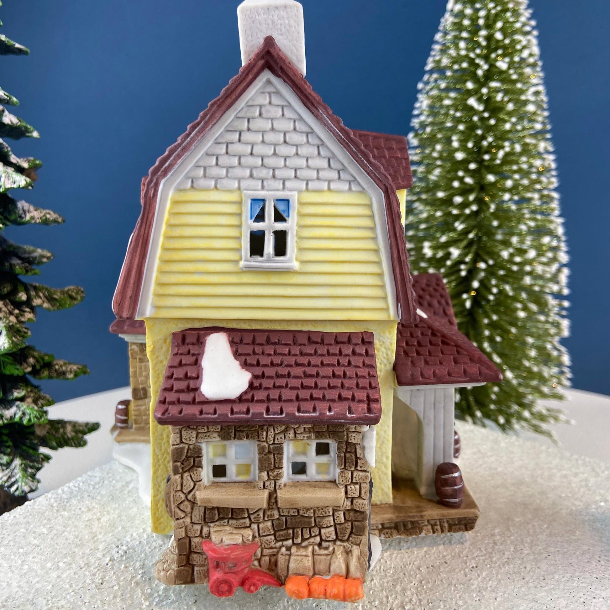 Christmas Village Van Tassel Manor by Department 56. Enchanted New England Village Series. Illuminated Holiday House or Retail Decor. - Tampa Home & Garden Store