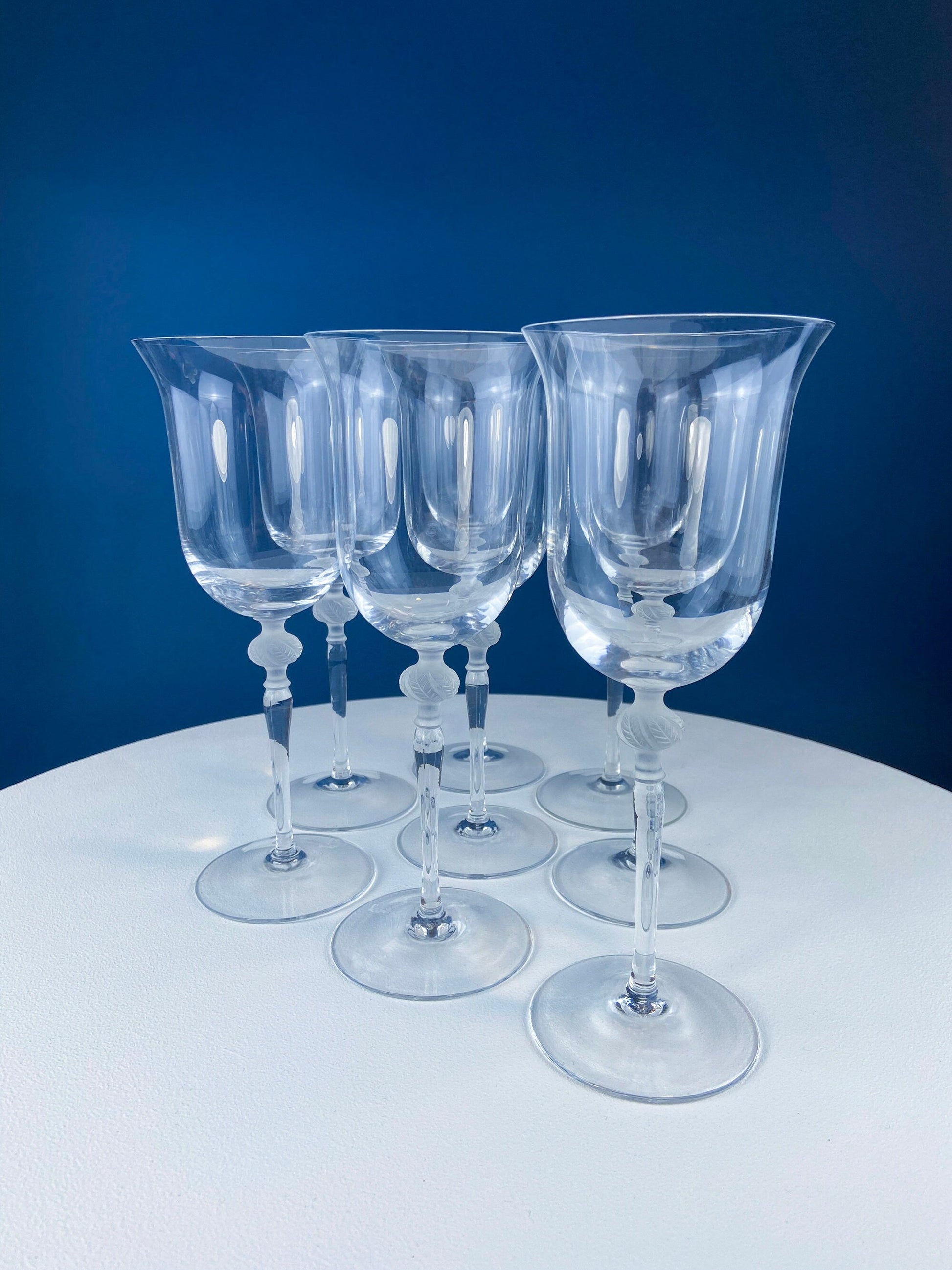 Clear Crystal Wine or Water Goblets with Frosted Leaf Ball on the Stems. Stunning Sasaki Isabelle 9" Glassware. Long Ping. Set Of 10. - Tampa Home & Garden Store