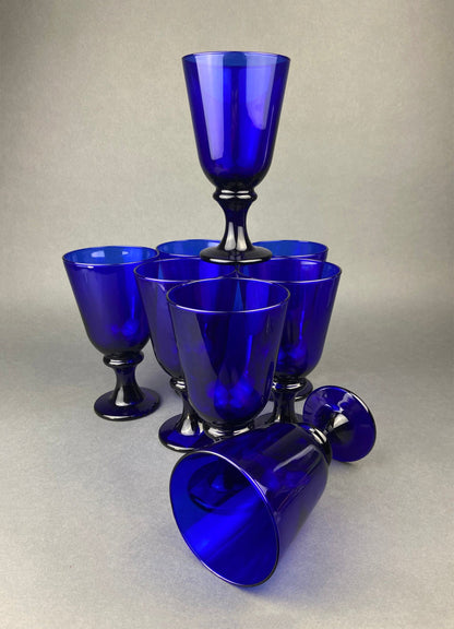 Cobalt Blue Glass Water Goblets. Set of Eight Contemporary Style Stemware. Dark Blue Modern Glassware. Fine Dining. - Tampa Home & Garden Store