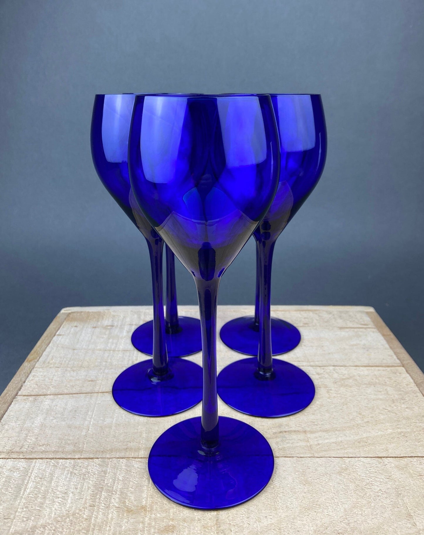 Cobalt Blue Glass Water Goblets. Set of Eight Contemporary Style Stemware. Dark Blue Modern Glassware. Fine Dining. - Tampa Home & Garden Store