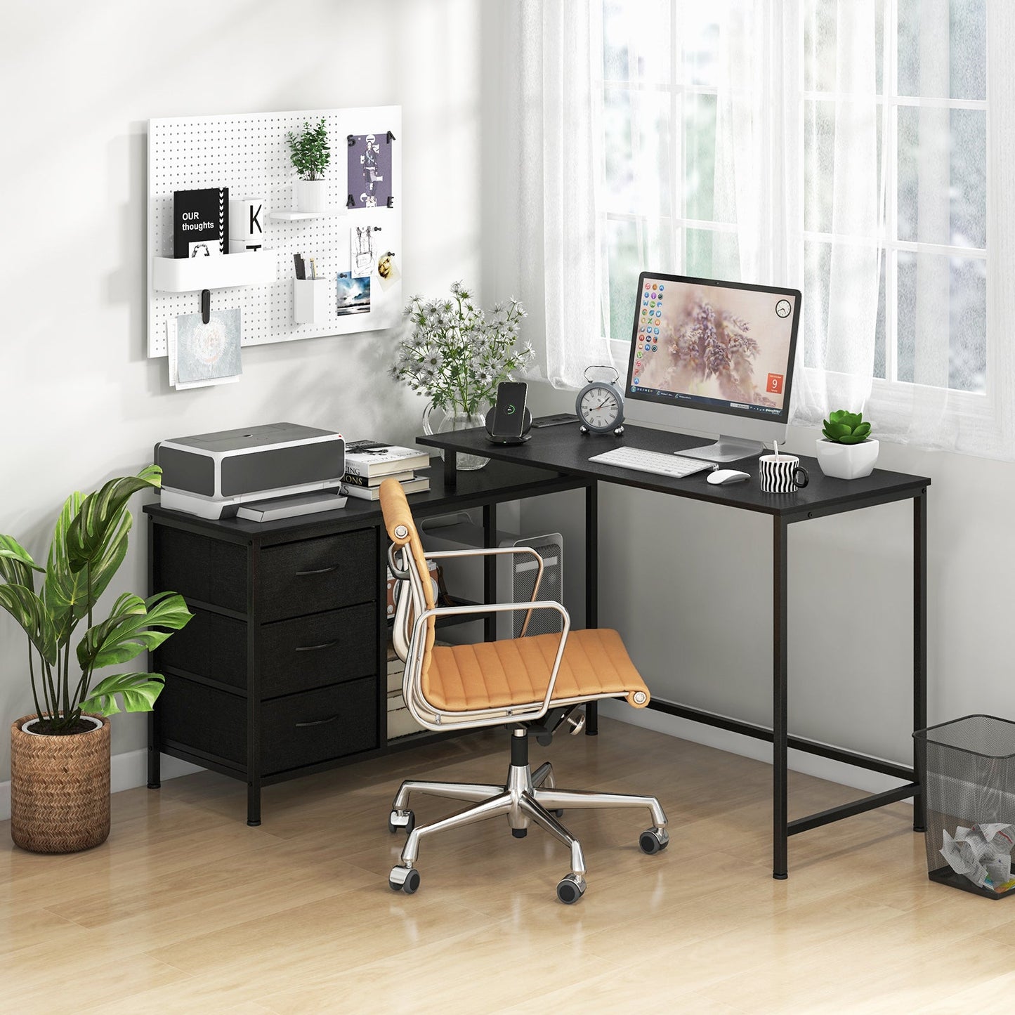 Escritorio para computadora en forma de L con toma de corriente para trabajar, estudiar o jugar - Negro