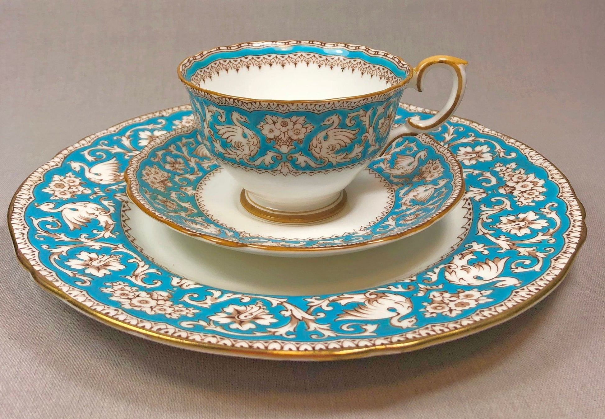 Crown Staffordshire Ellesmere Tea Cup and Saucer. Amazing Set with Repousse Detail ing, Number 14962 . - Tampa Home & Garden Store