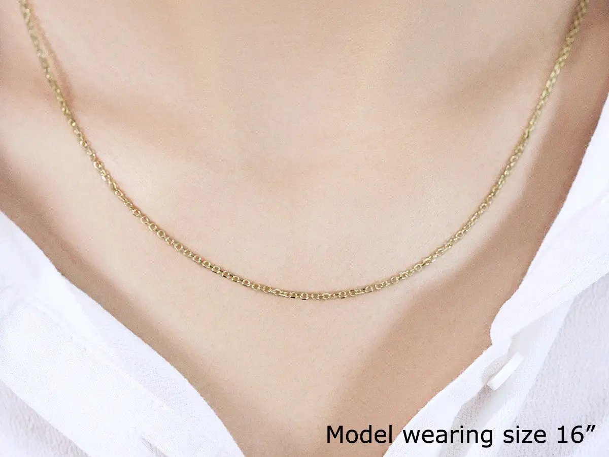14k yellow gold diamond-cut cable link chain necklace 1.50 mm worn on model on Tampa Home & Garden Store