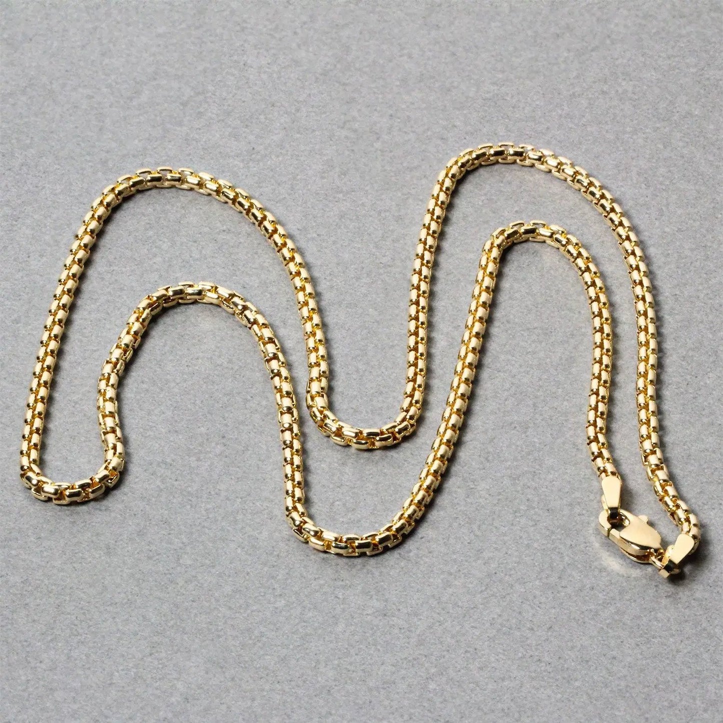 Necklace 14k yellow gold solid round box chain 2.5 mm by Bids.com on Tampa Home & Garden Store