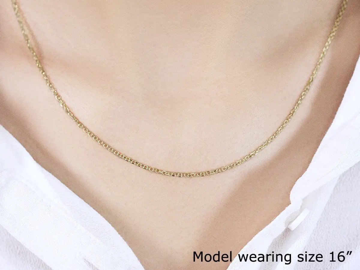 18k yellow gold diamond-cut cable link necklace 1.40 mm by Bids.com, worn by model size 16 on Tampa Home & Garden Store