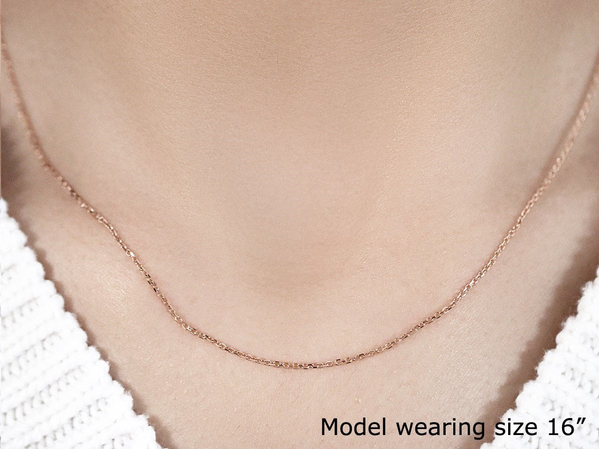 18k rose gold diamond-cut cable link chain necklace, 1.10 mm, on model wearing size 16 on Tampa Home & Garden Store