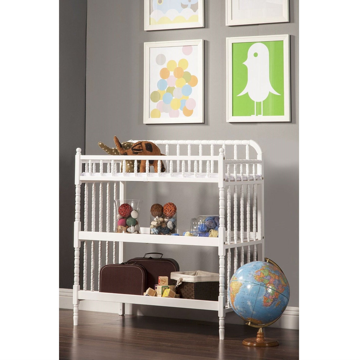 Cambiador de madera blanca con almohadilla impermeable de 1 pulgada