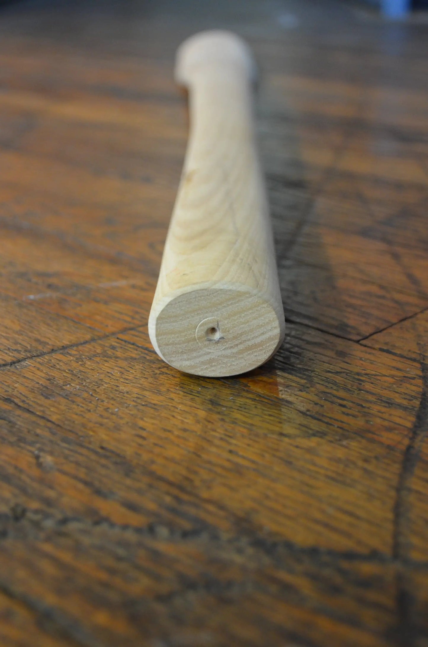 Hickory Axe Handle 36 Inch for Hewing Axe