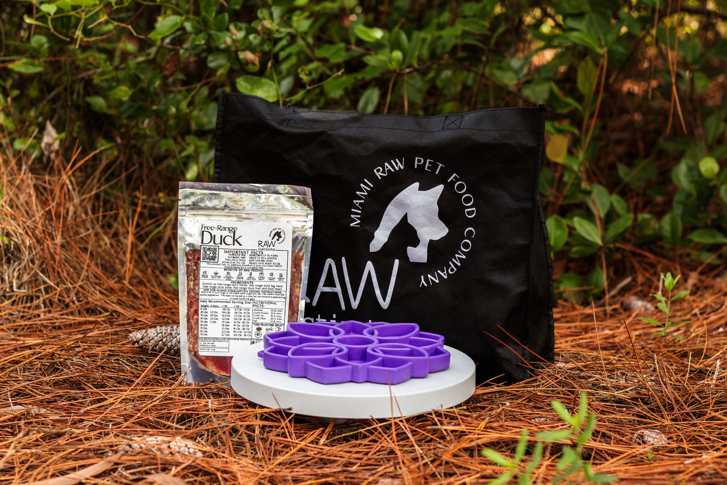 Mezcla de comida cruda PMR de pato para gatos y perros — Pato Pekín de corral | Raw Instincts Florida