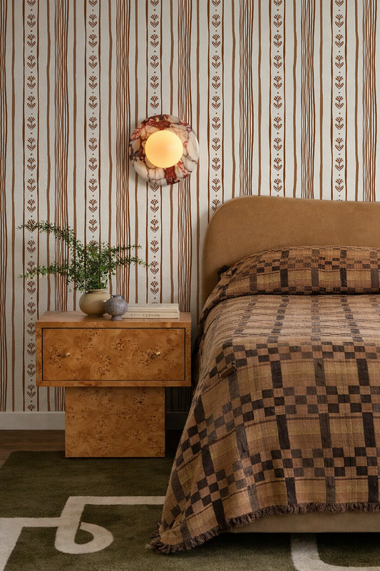 Daisy Chain Stripe Wallpaper, beige and brown - Tampa Home & Garden Store
