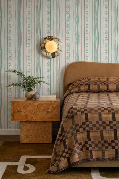 Daisy Chain Stripe Wallpaper, beige and mint - Tampa Home & Garden Store