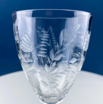 Daisy Motif Wine Goblets. Set of 5 Timeless Glasses. Dining Room Table Decor. Modern Farmhouse. Collectible Glassware. Gift for Him or Her. - Tampa Home & Garden Store