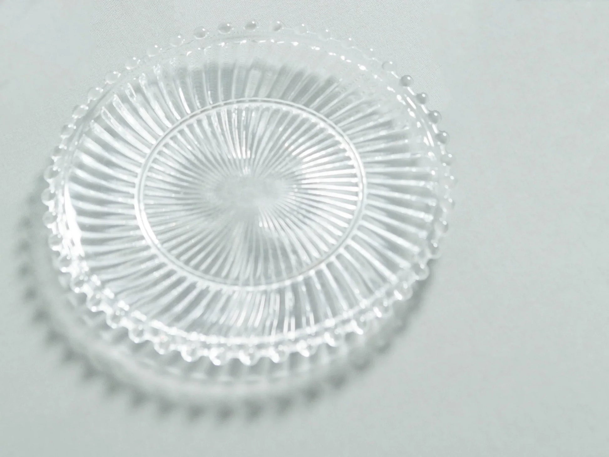 Danielle Ribbed Glass Plate - Tampa Home & Garden Store