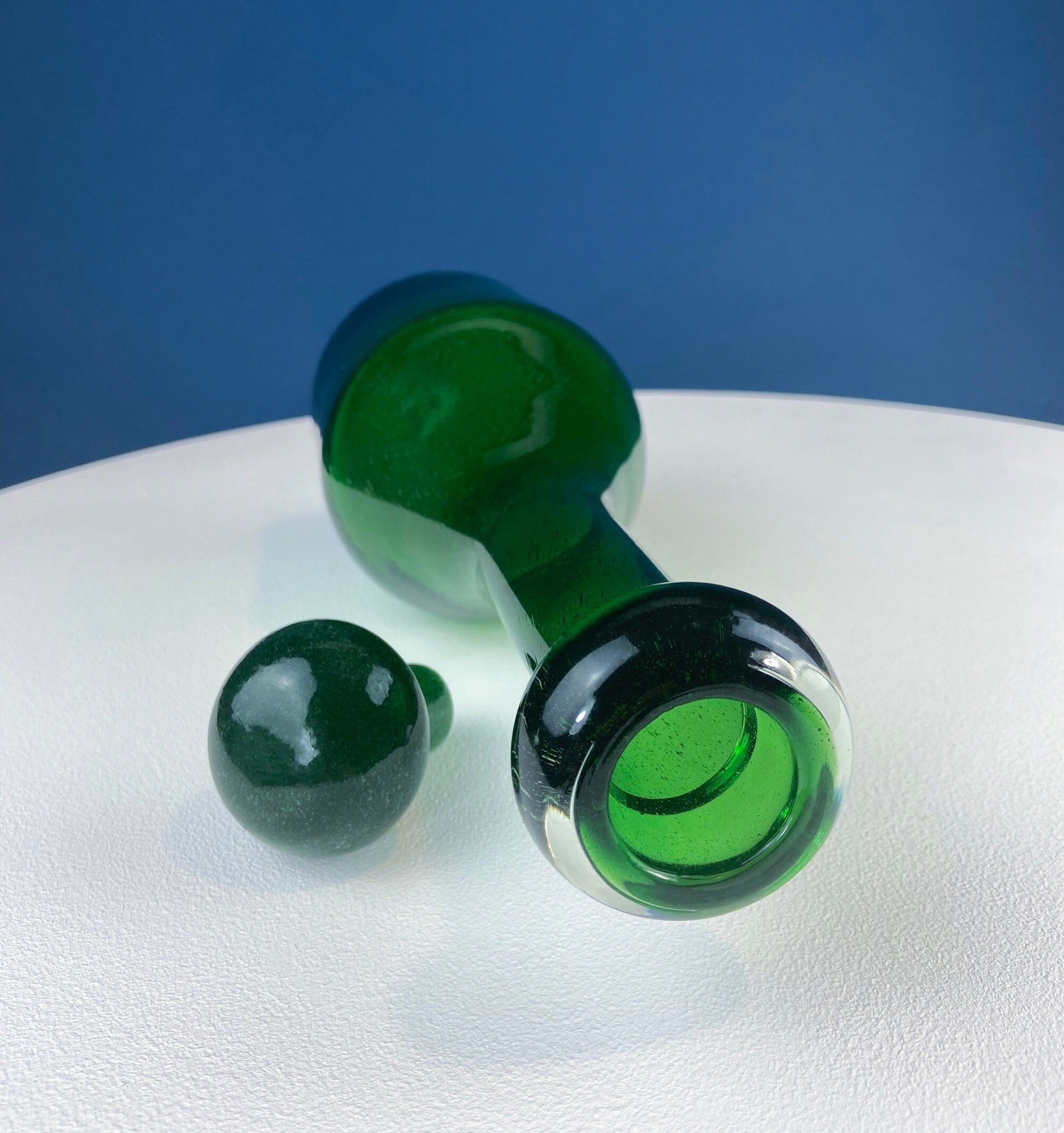 Dark Green Glass Decanter with Matching Stopper. Hand Blown Glass Carafe. Office Decor. Social Club Decor. Men Cave Accessory. Gift for Dad. - Tampa Home & Garden Store