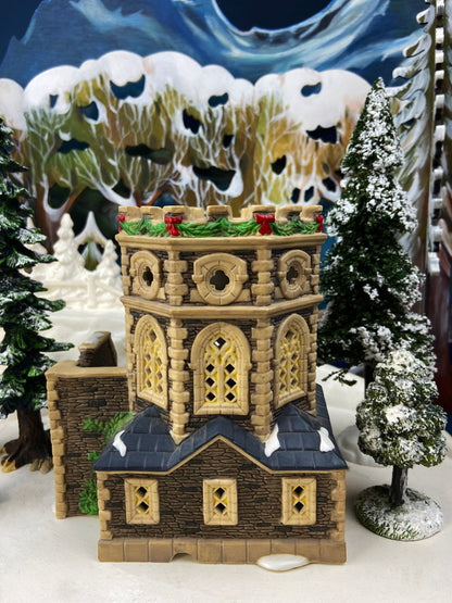 Dept 56 Christmas Village. Illuminated Gunnersbury Park Folly. Dickens Village Series. Limited Edition 30105. - Tampa Home & Garden Store