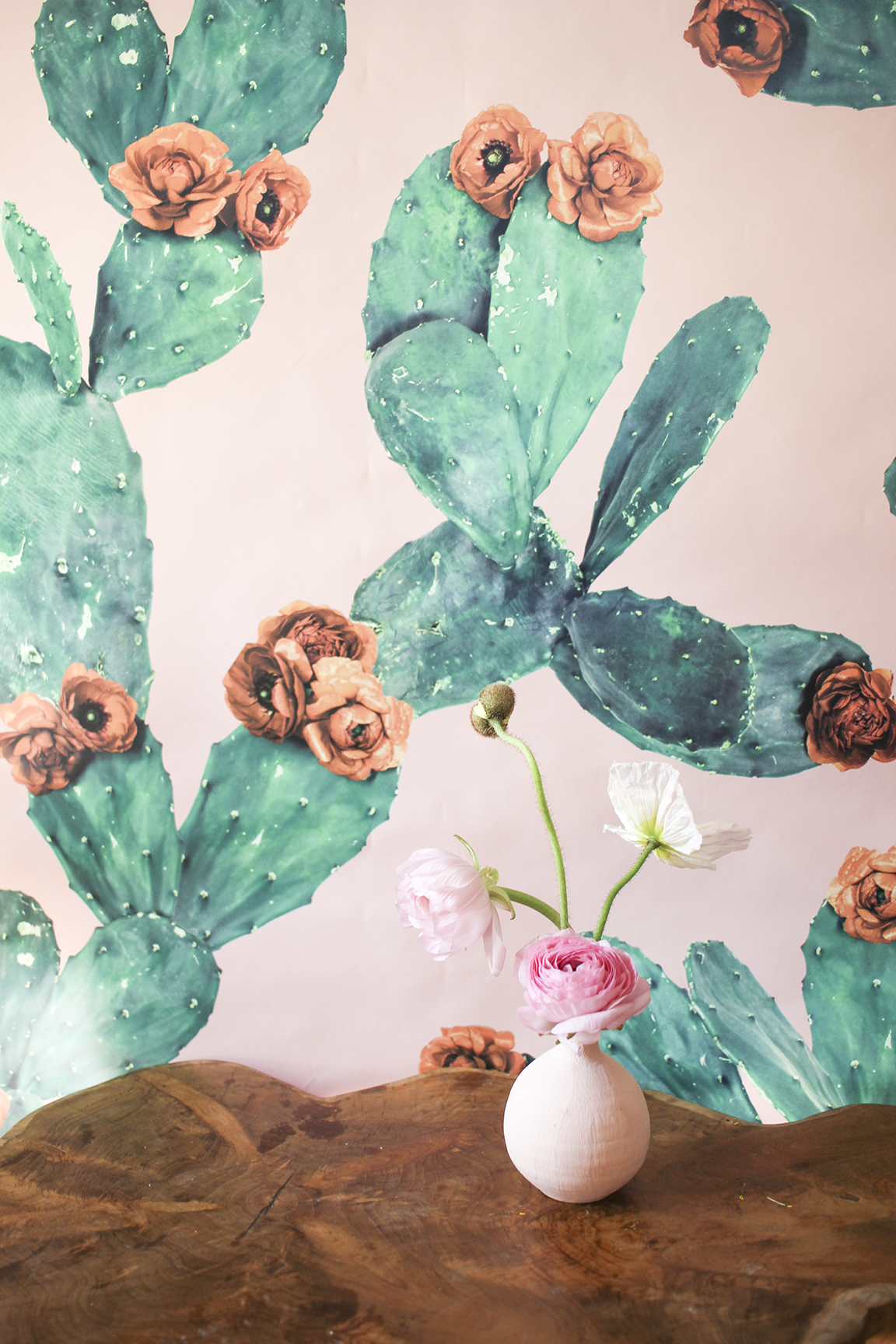 Desert Blooms Wallpaper, pink and terra cotta - Tampa Home & Garden Store