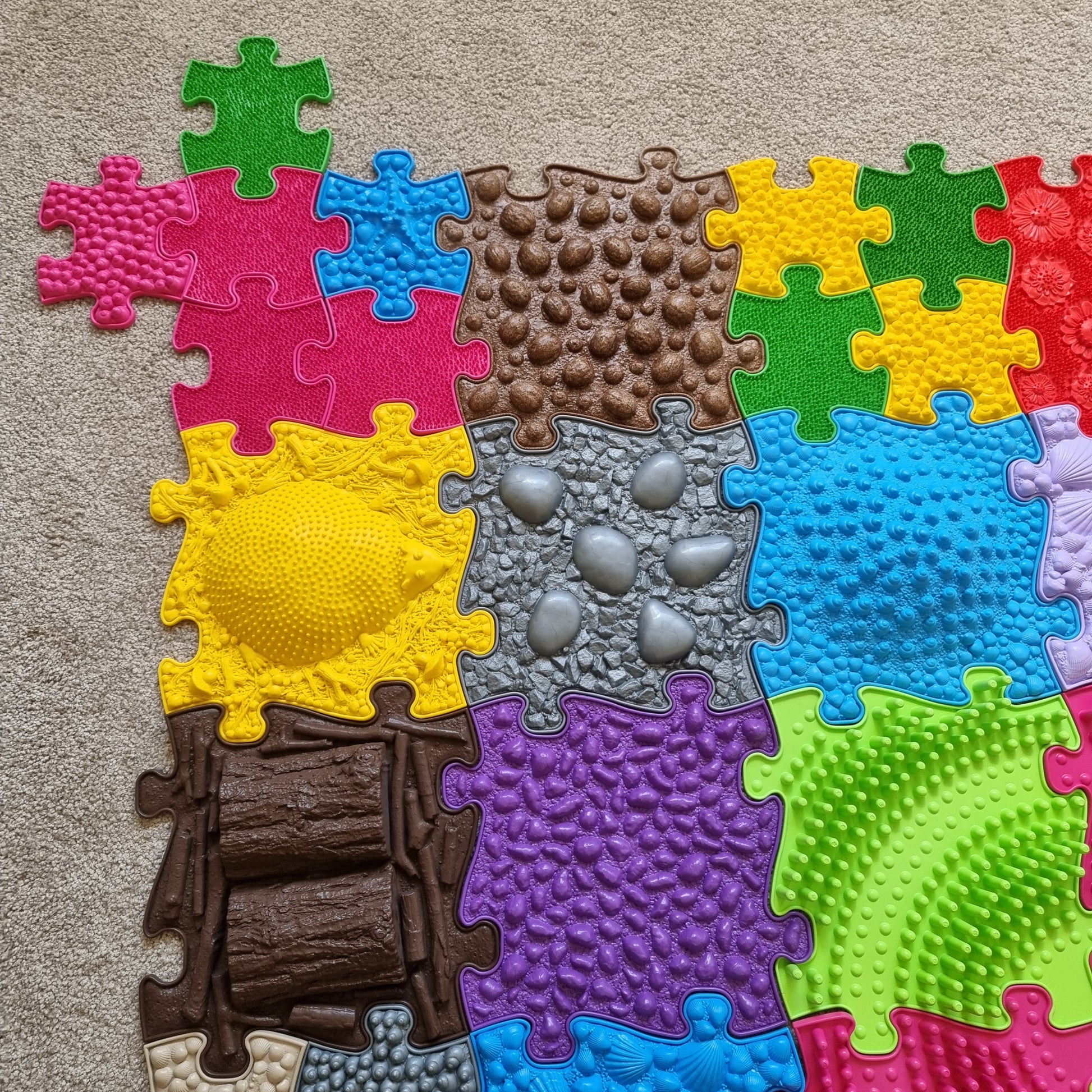 Diamond Kids Puzzle Set foam play mats with interlocking tiles and textured surfaces on Tampa Home & Garden Store