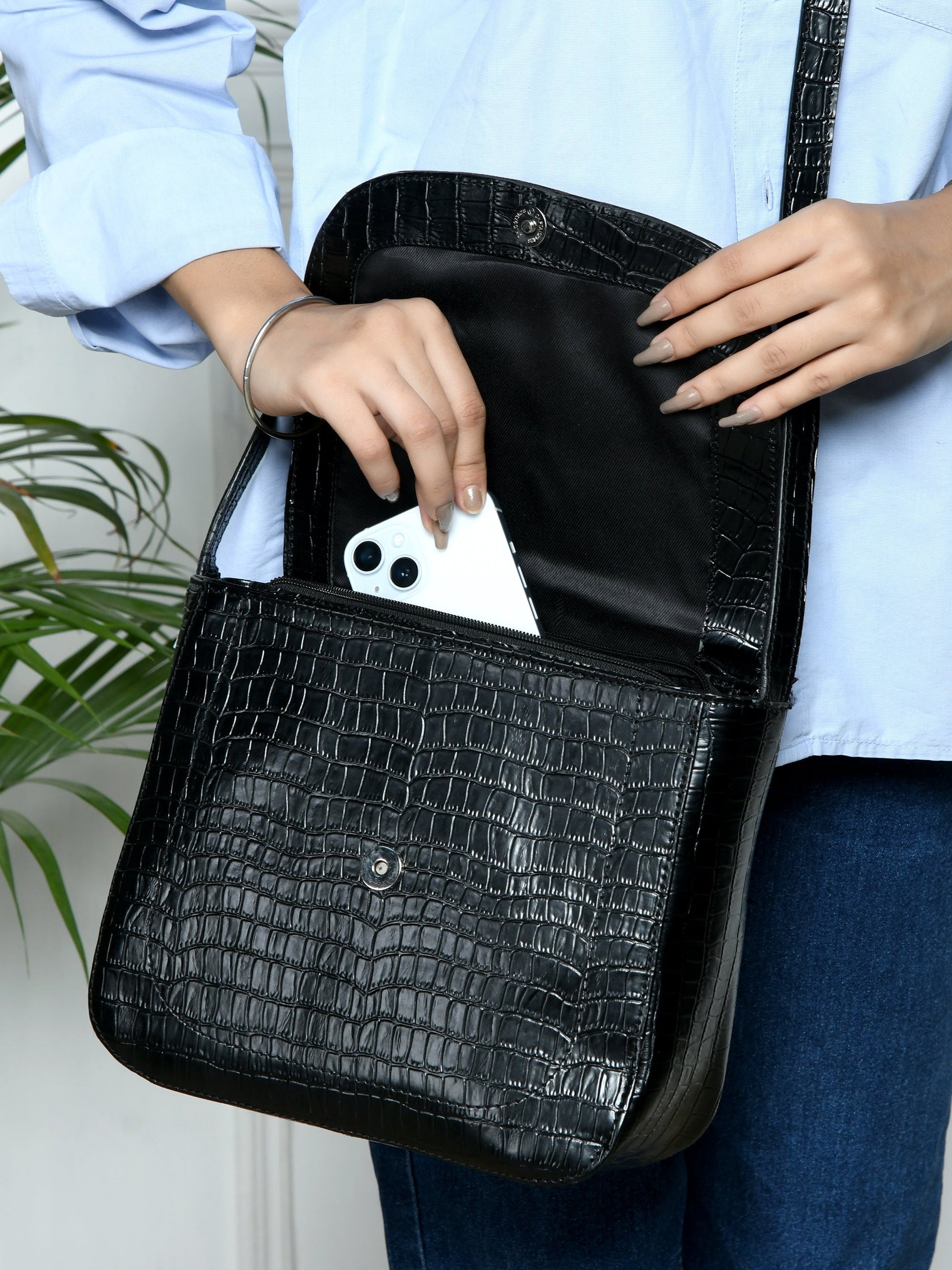 Diva Black Croco Sling Bag - Tampa Home & Garden Store