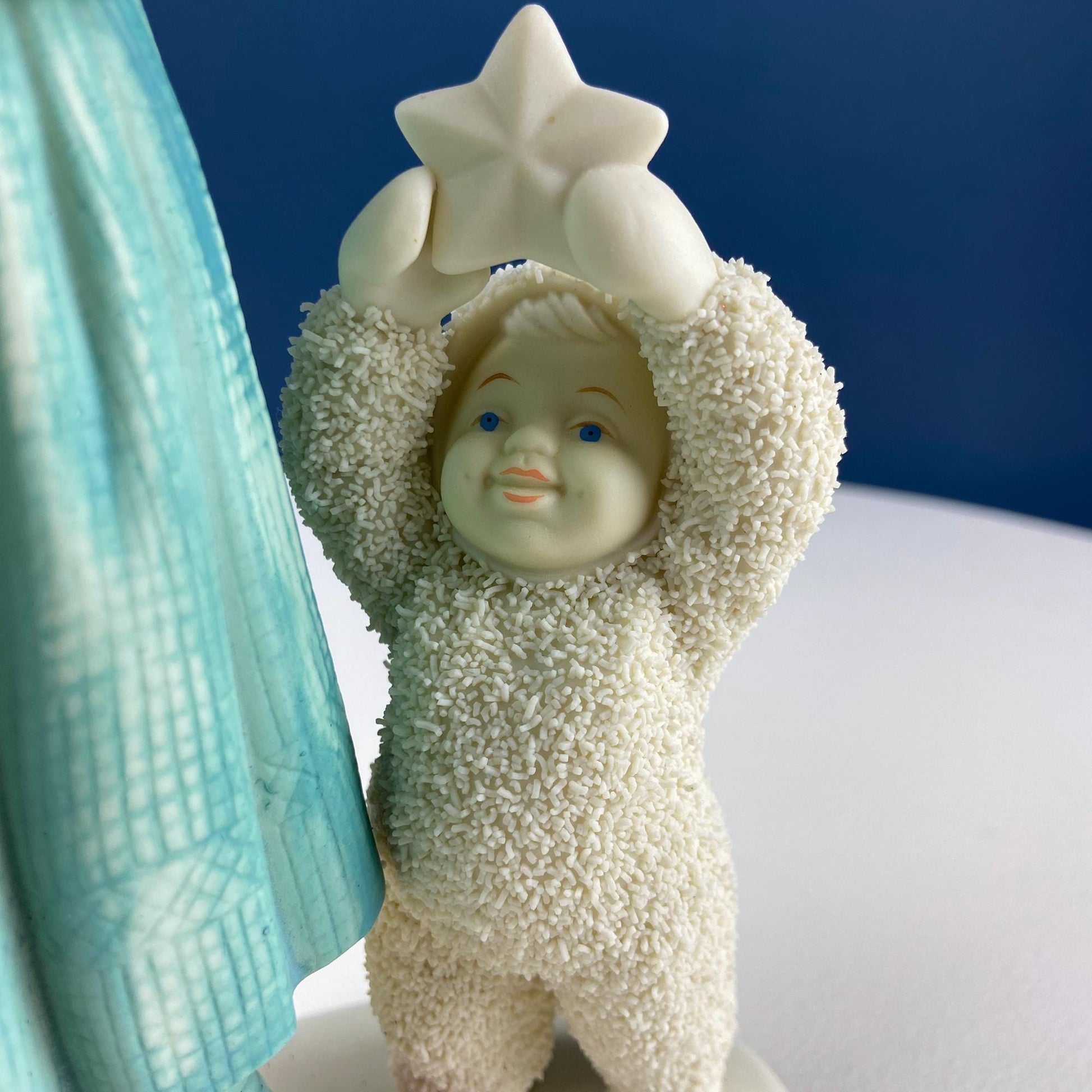 Dorthy in Wizard of Oz with Toto & Snowbabies. Dept. 56 Premiere Edition, Guest Collection. Collectible Porcelain Figurine. - Tampa Home & Garden Store