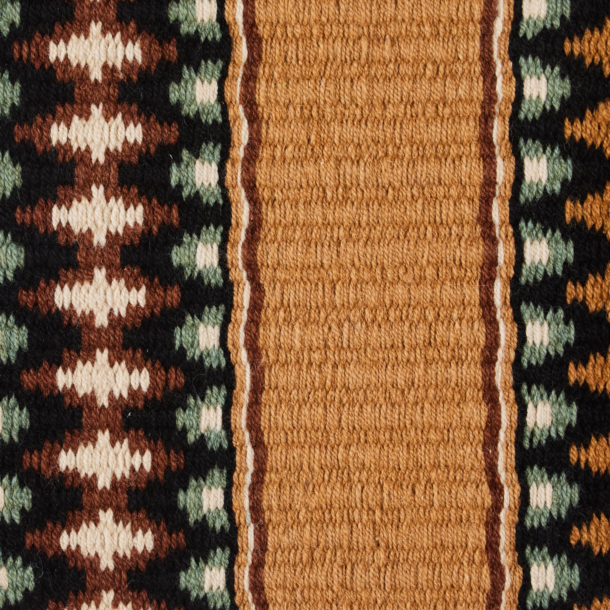 Double Arrow 40X34 New Zealand Wool Saddle Blanket - Tampa Home & Garden Store