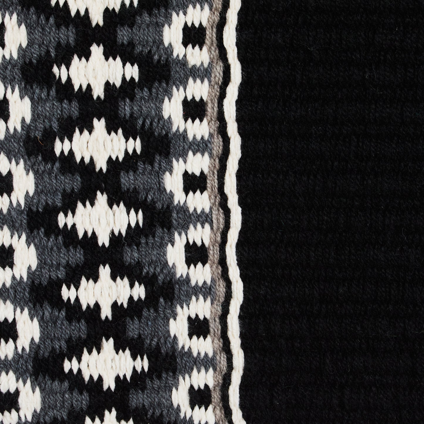 Double Arrow 40X34 New Zealand Wool Saddle Blanket - Tampa Home & Garden Store