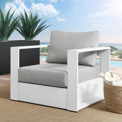 the classic Tahoe Outdoor Aluminum Armchair