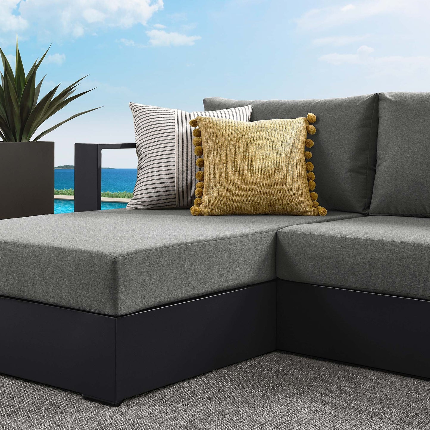 Tahoe 2 Piece Aluminum Outdoor Sofa And The Set