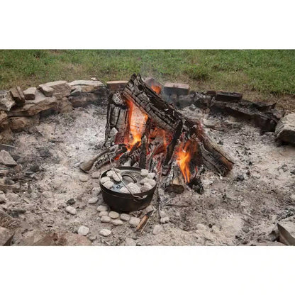 Olla holandesa de hierro fundido sazonado de 8 cuartos con tapa y asa de metal