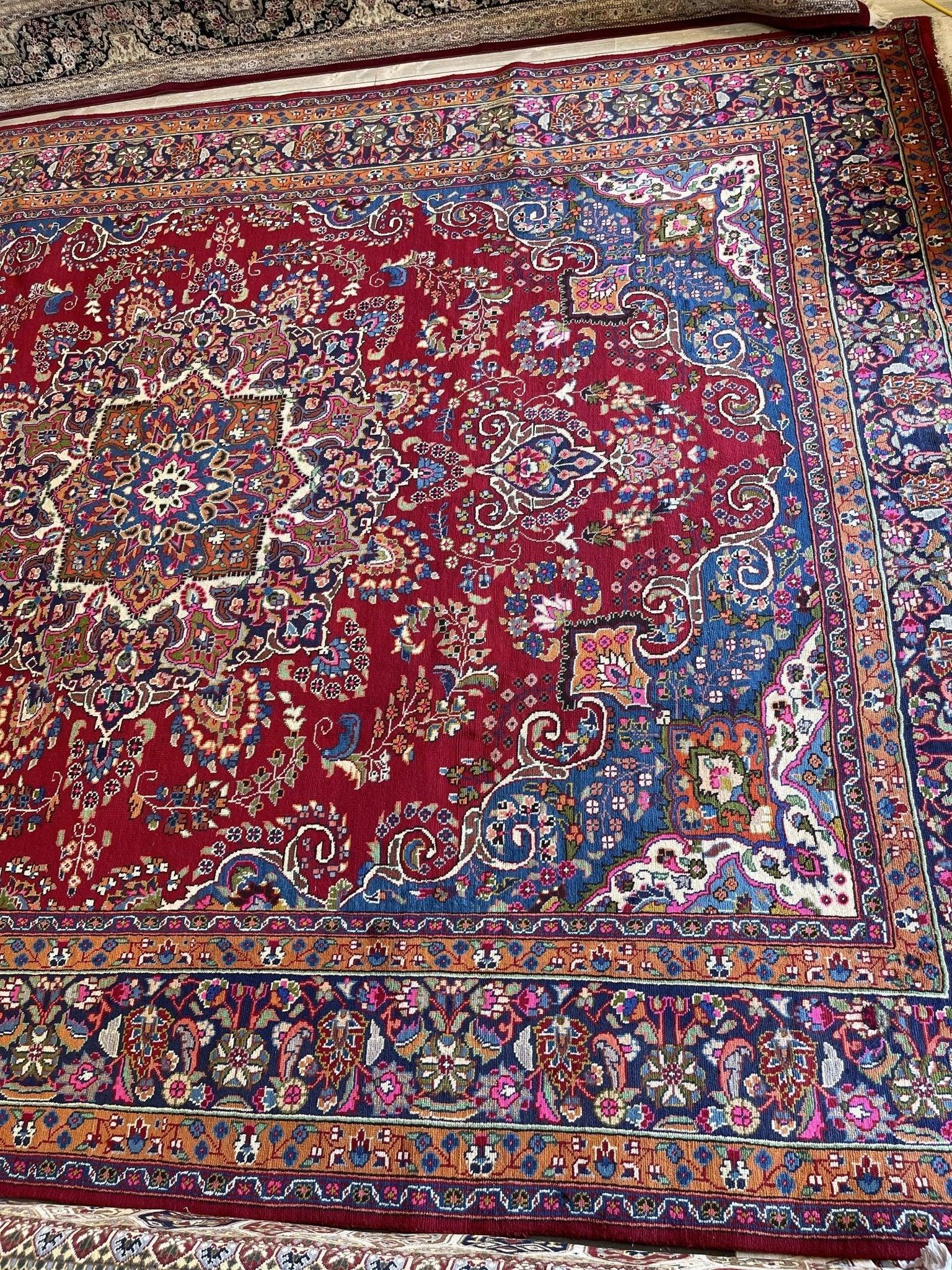 Elegant Mint Vintage 1960's Hand Knotted Veggie Dye Khorasan Area Rug 9’7” x 12’9” - Tampa Home & Garden Store