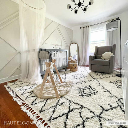 Emlenton Berber Shag with Tassels rug white with black geometric pattern and tassel fringe on Tampa Home & Garden Store