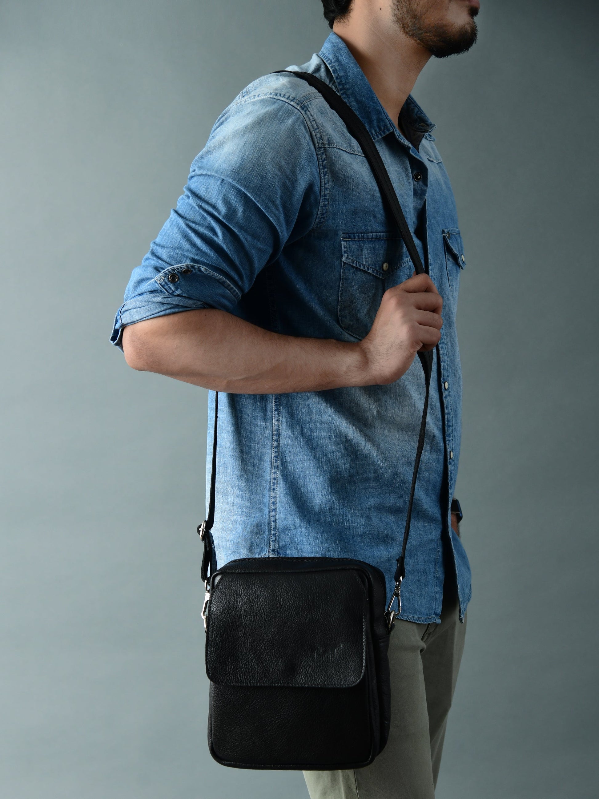 Enzo Black Side Messenger - Tampa Home & Garden Store