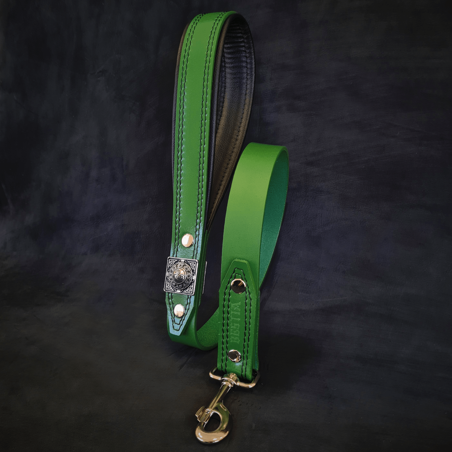 ''Eros'' leash GREEN - Tampa Home & Garden Store