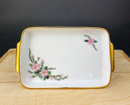 Eschenbach Baronet China Serving Set. Sauce Boat, Three Oval Platters, Egg Cup and Four Shakers with Tray. Germany. Holiday Celebration. - Tampa Home & Garden Store